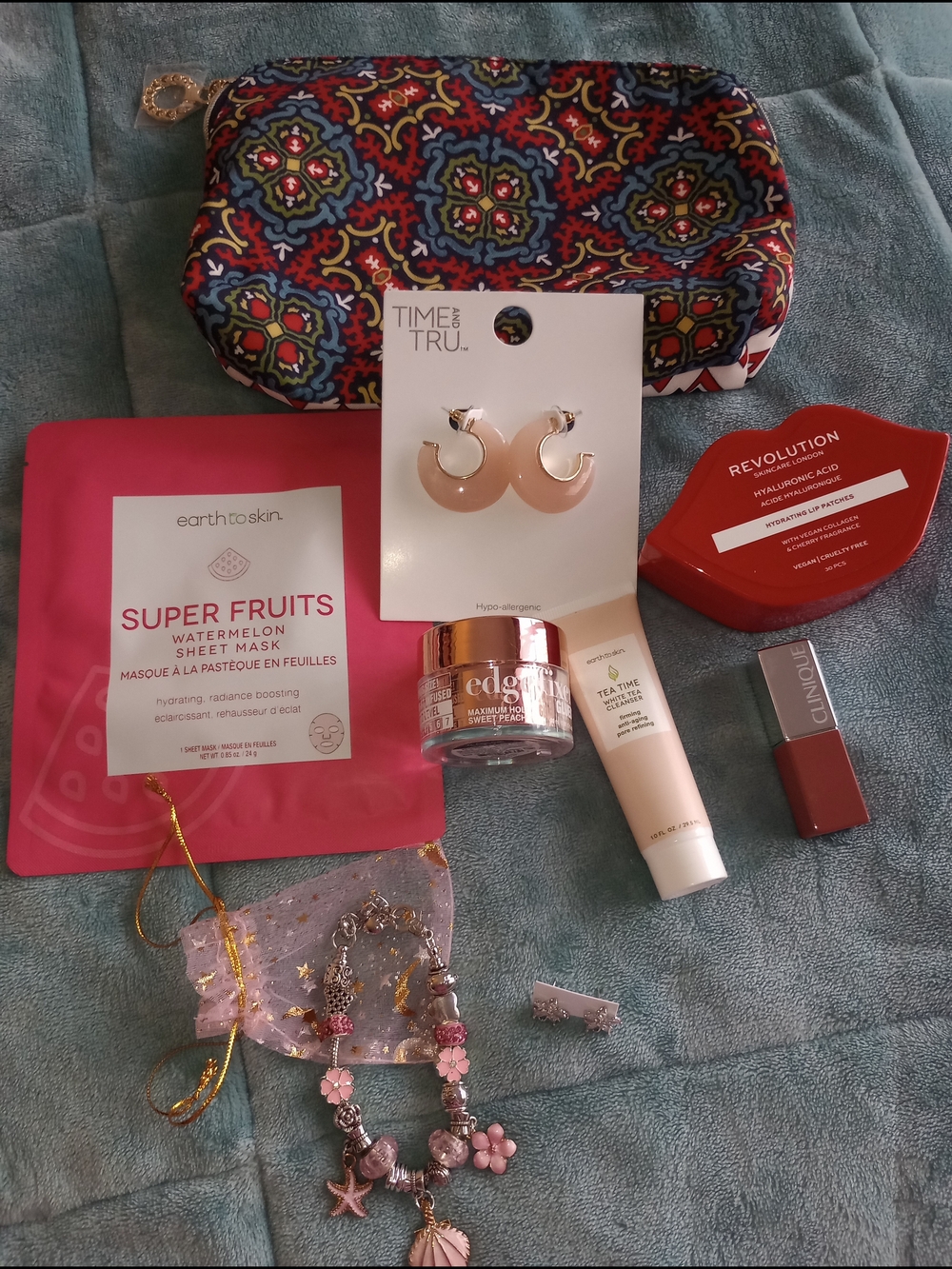 Ester Lauder Cosmetic Pouch Bundle-9pc